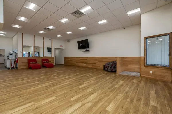 620 2nd ST, Kenyon, MN 55946