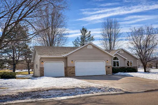 213 6th ST, Kenyon, MN 55946