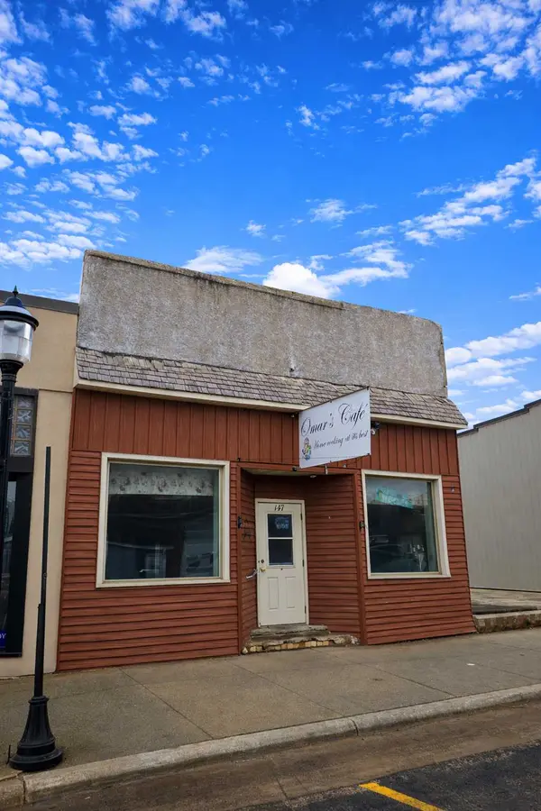 147 E Main ST, West Concord, MN 55985