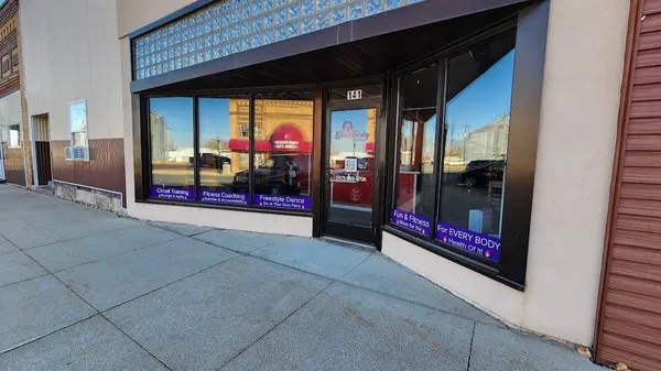 141 E Main ST, West Concord, MN 55985