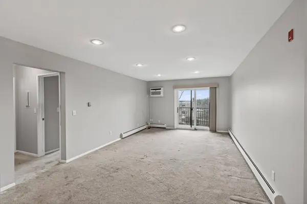 2690 Oxford ST N #239, Saint Paul, MN 55113