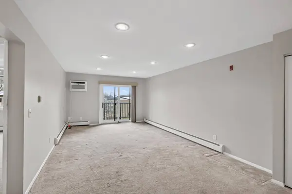 2690 Oxford ST N #239, Saint Paul, MN 55113