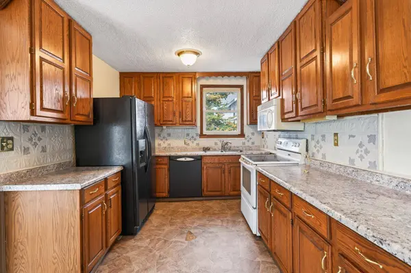 510 5th ST NW, Faribault, MN 55021