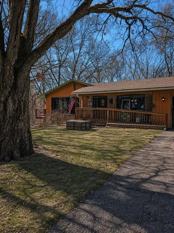 1220 81st ST W, Lino Lakes, MN 55025