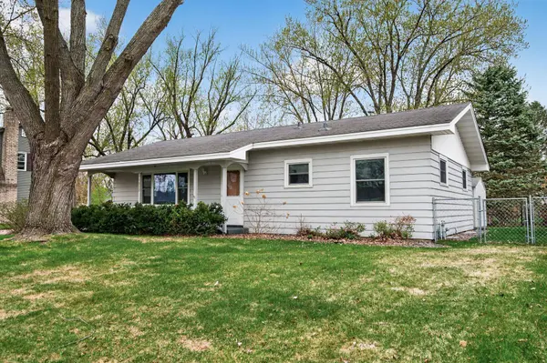 11832 Wren ST NW, Coon Rapids, MN 55433