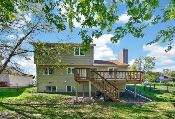 688 Eagle Ridge RD, Woodbury, MN 55125