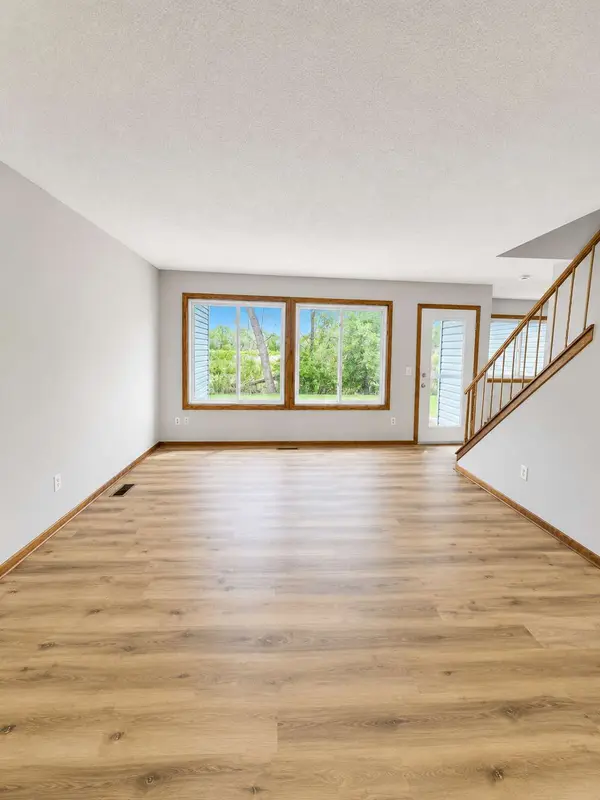 1442 Cleveland ST, Anoka, MN 55303