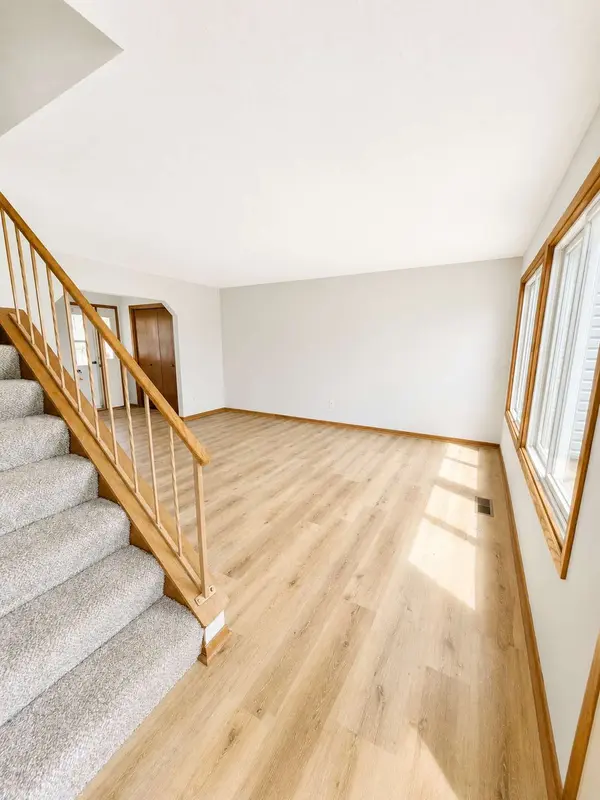 1442 Cleveland ST, Anoka, MN 55303