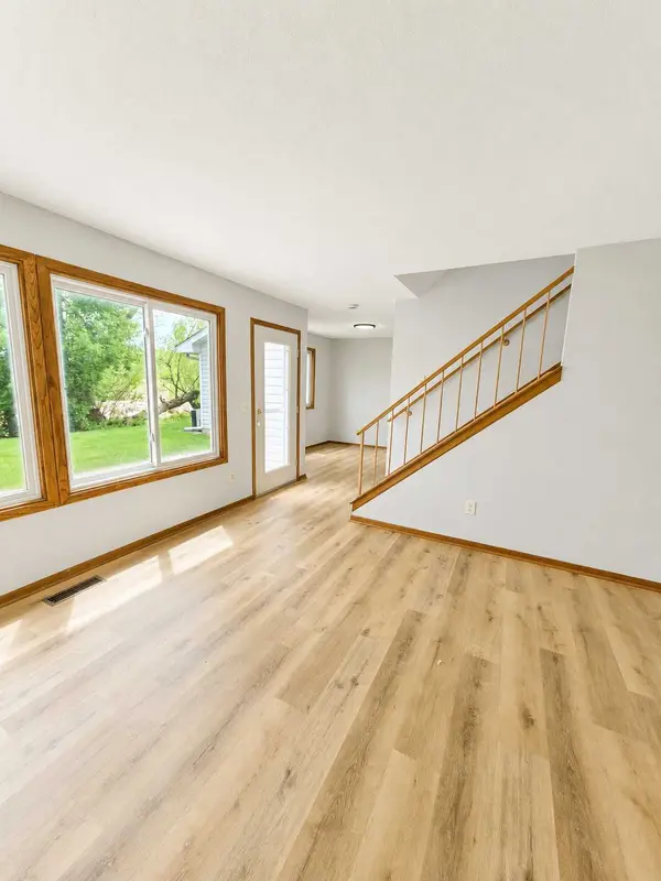 1442 Cleveland ST, Anoka, MN 55303