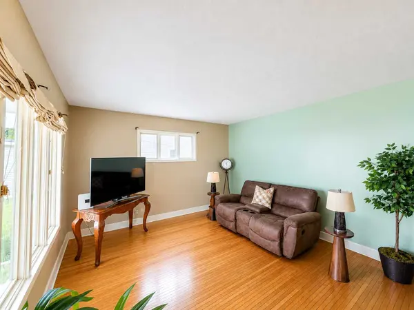40 Spring ST, Kenyon, MN 55946