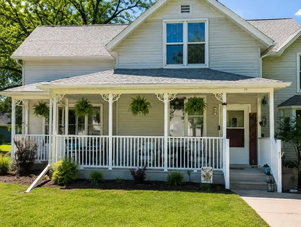 40 Spring ST, Kenyon, MN 55946