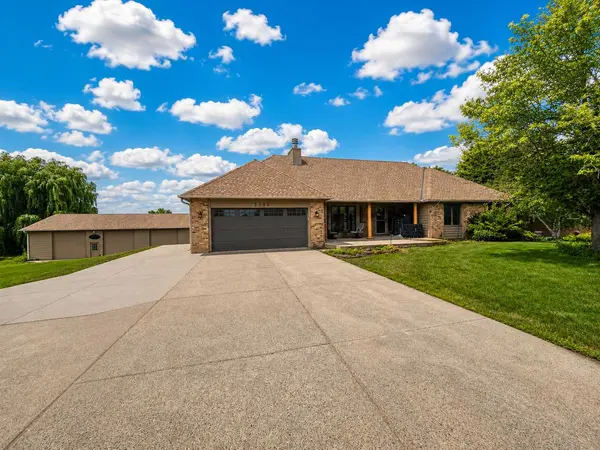 3065 225th ST W, Farmington, MN 55024