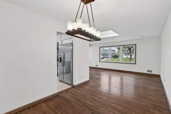 9225 Northwood Pkwy, Minneapolis, MN 55427
