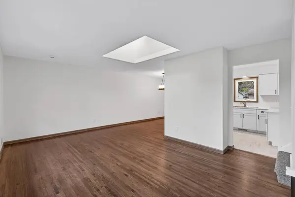 9225 Northwood Pkwy, Minneapolis, MN 55427