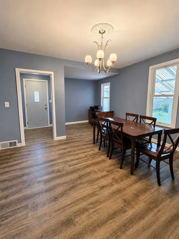 416 1st ST, Kenyon, MN 55946