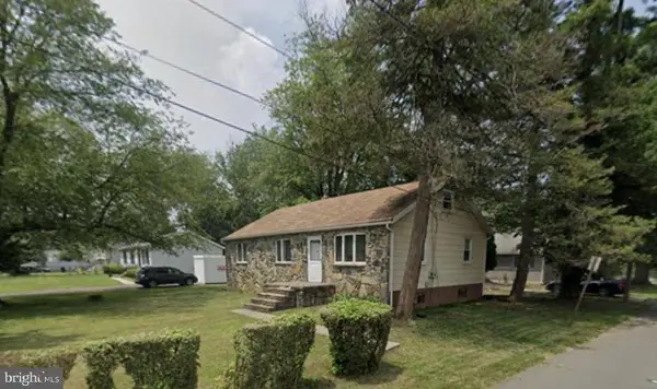 104 KING AVE, Ewing, NJ 08638