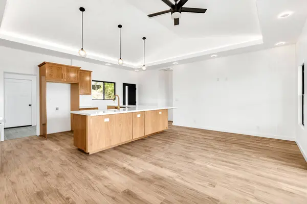 25-70 MALUMALU ST, Hilo, HI 96720