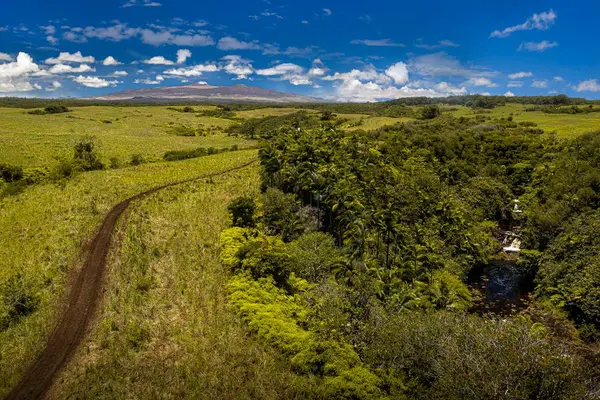 27-640 LA RD, Papaikou, HI 96781