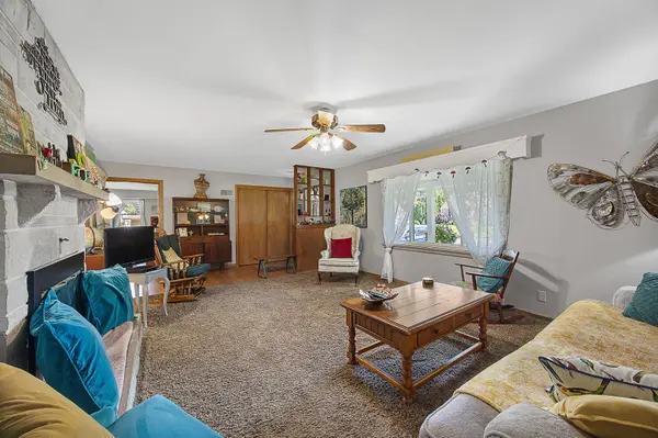 901 E ADAMS ST, Washington, IL 61571