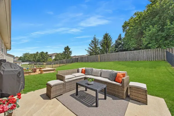 2510 Grey Fox TRL, Bloomington, IL 61705