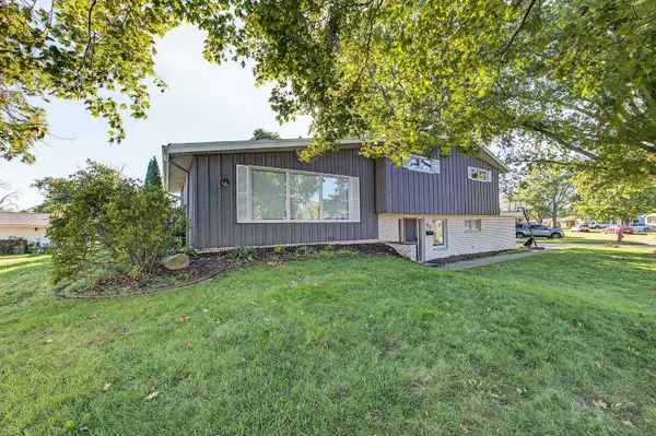 954 E MADISON ST, Morton, IL 61550