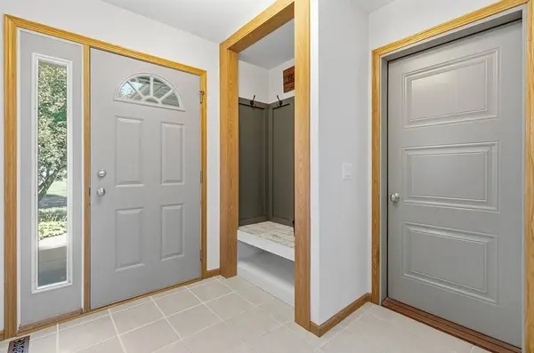 4309 Pine Meadow DR, Eau Claire, WI 54701