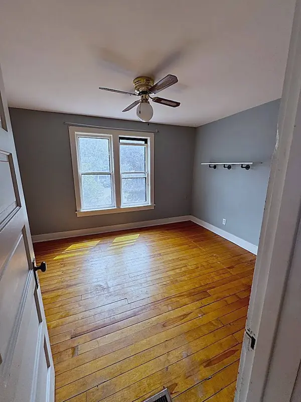 2730 3rd ST #1&2, Eau Claire, WI 54703