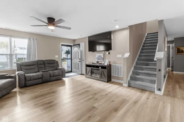 13821 N Rising Sun CIR E, Camby, IN 46113