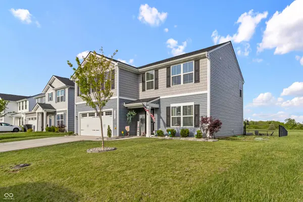 13821 N Rising Sun CIR E, Camby, IN 46113
