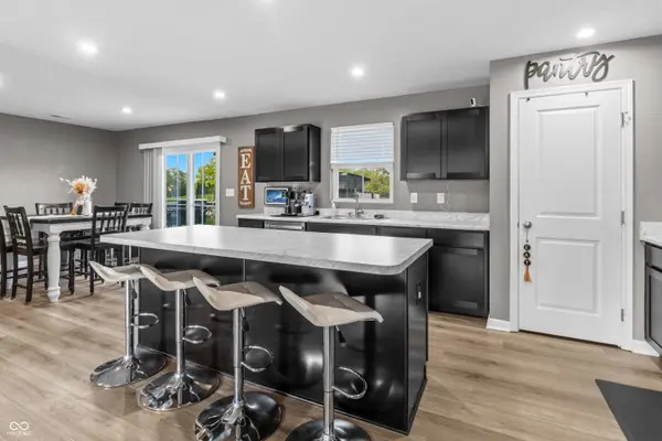 13821 N Rising Sun CIR E, Camby, IN 46113