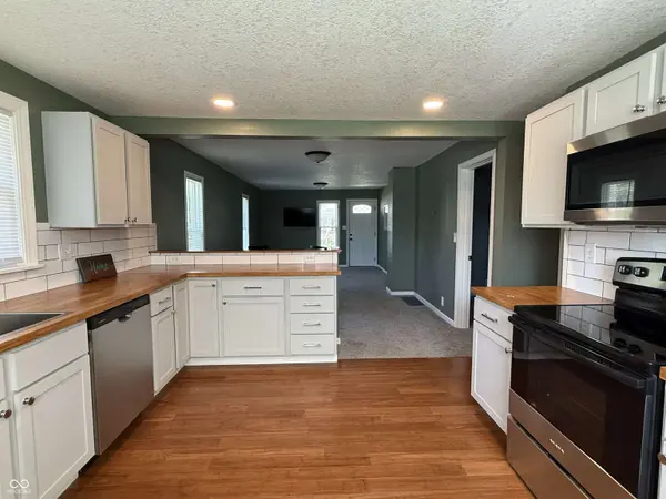 216 N Sherman ST, Warsaw, IN 46580