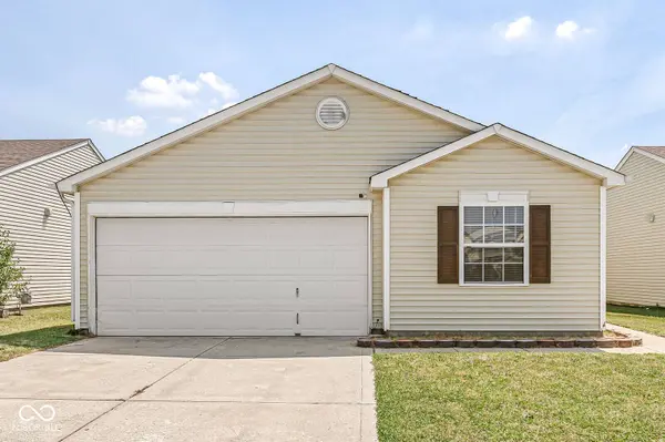 6647 Everbloom LN, Indianapolis, IN 46217