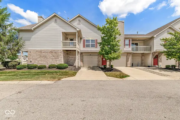 1153 Blackthorne, Plainfield, IN 46168