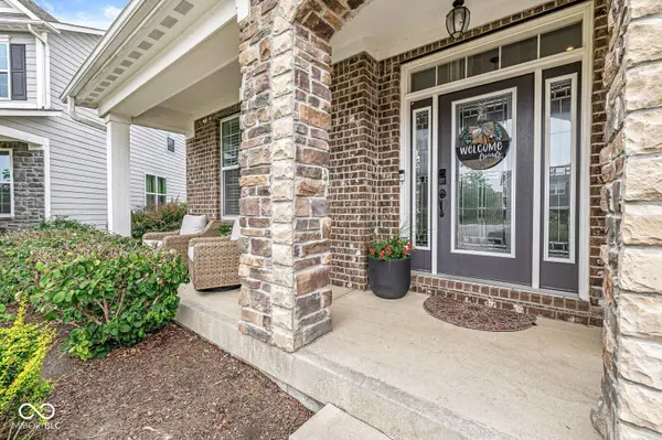 525 Amersham CT, Avon, IN 46123