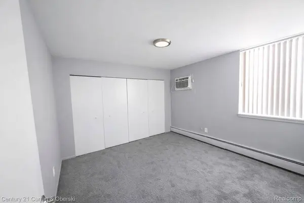 6035 SOUTHFIELD RD #13, Detroit, MI 48228