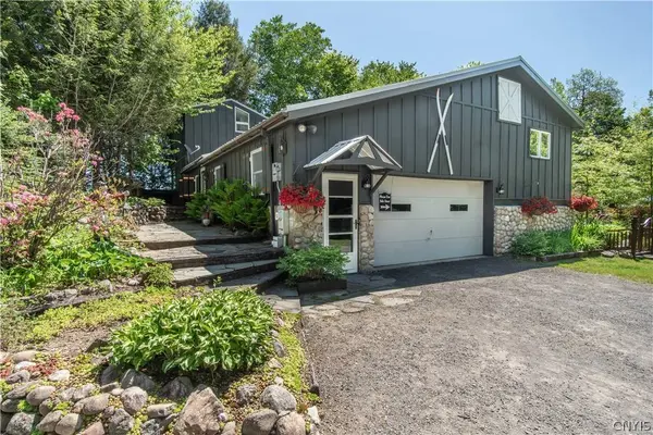 11282 Obrien RD, Forestport, NY 13338