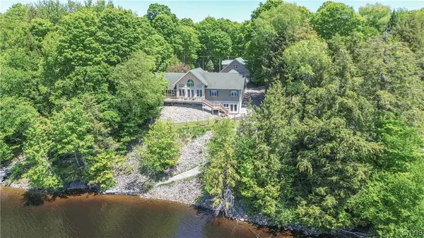 4105 Tracy RD, Forestport, NY 13338