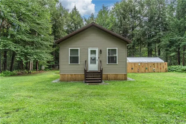 425 Kittner LN, Boonville, NY 13309