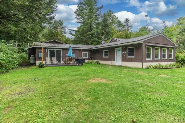 11278 Obrien RD, Forestport, NY 13338