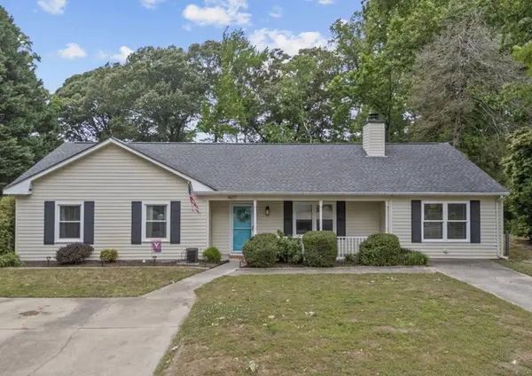 1477 Shoveller Ave, Virginia Beach, VA 23454-1327