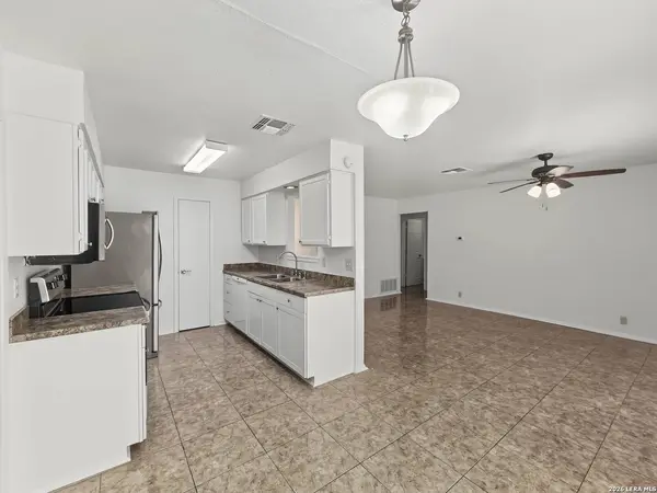 5847 Cliffmont Drive, San Antonio, TX 78250