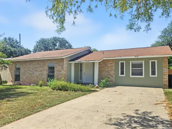 5847 Cliffmont Drive, San Antonio, TX 78250