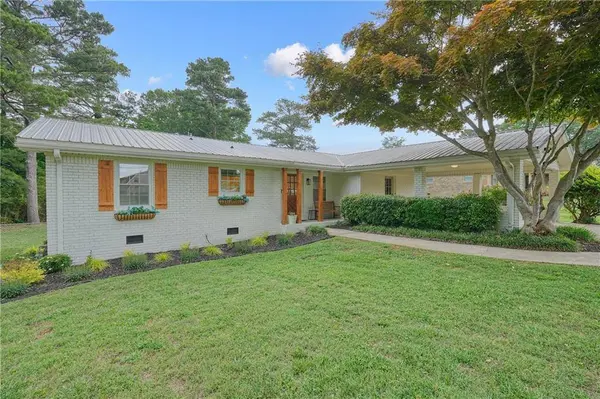 83 Donna LN, Dallas, GA 30157