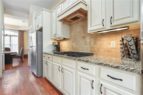 900 Telfair Close, Sandy Springs, GA 30350