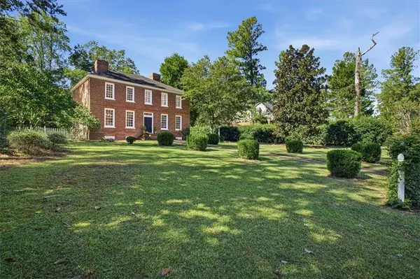 405 N Pine Hill RD, Griffin, GA 30223