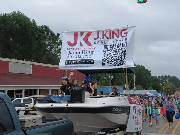 feature image of Chapin Labor Day Weekend 2026: Parade, Festival &amp; Everything You Need to Know