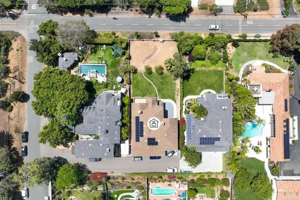 1546 Oak Ave, Carlsbad, CA 92008