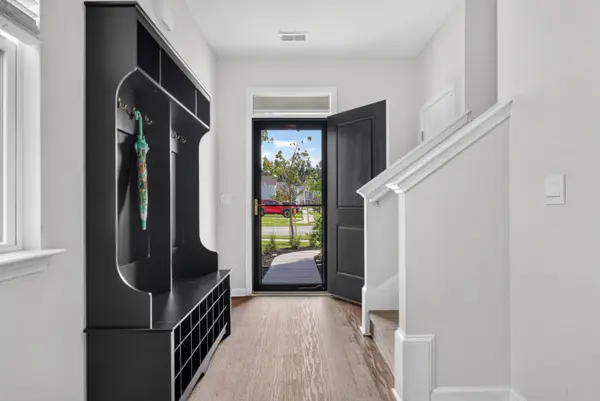 713 Pepperbush St, Charleston, SC 29414