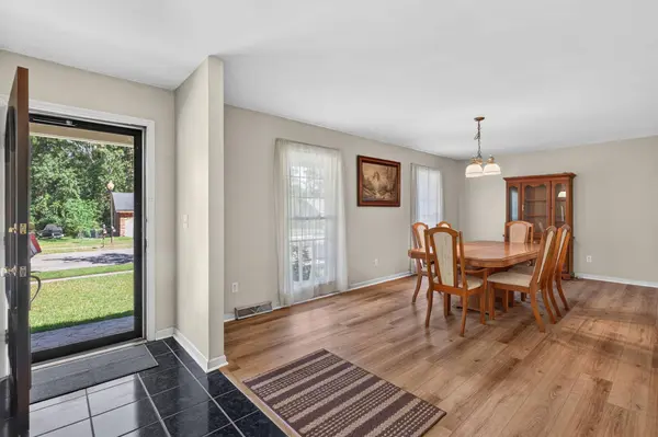 304 Summercourt Dr, Summerville, SC 29485