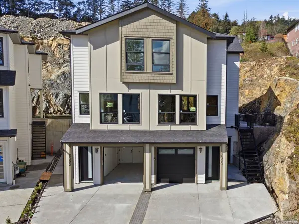 2090 Kingbird Dr, Langford, BC V9B 0E7